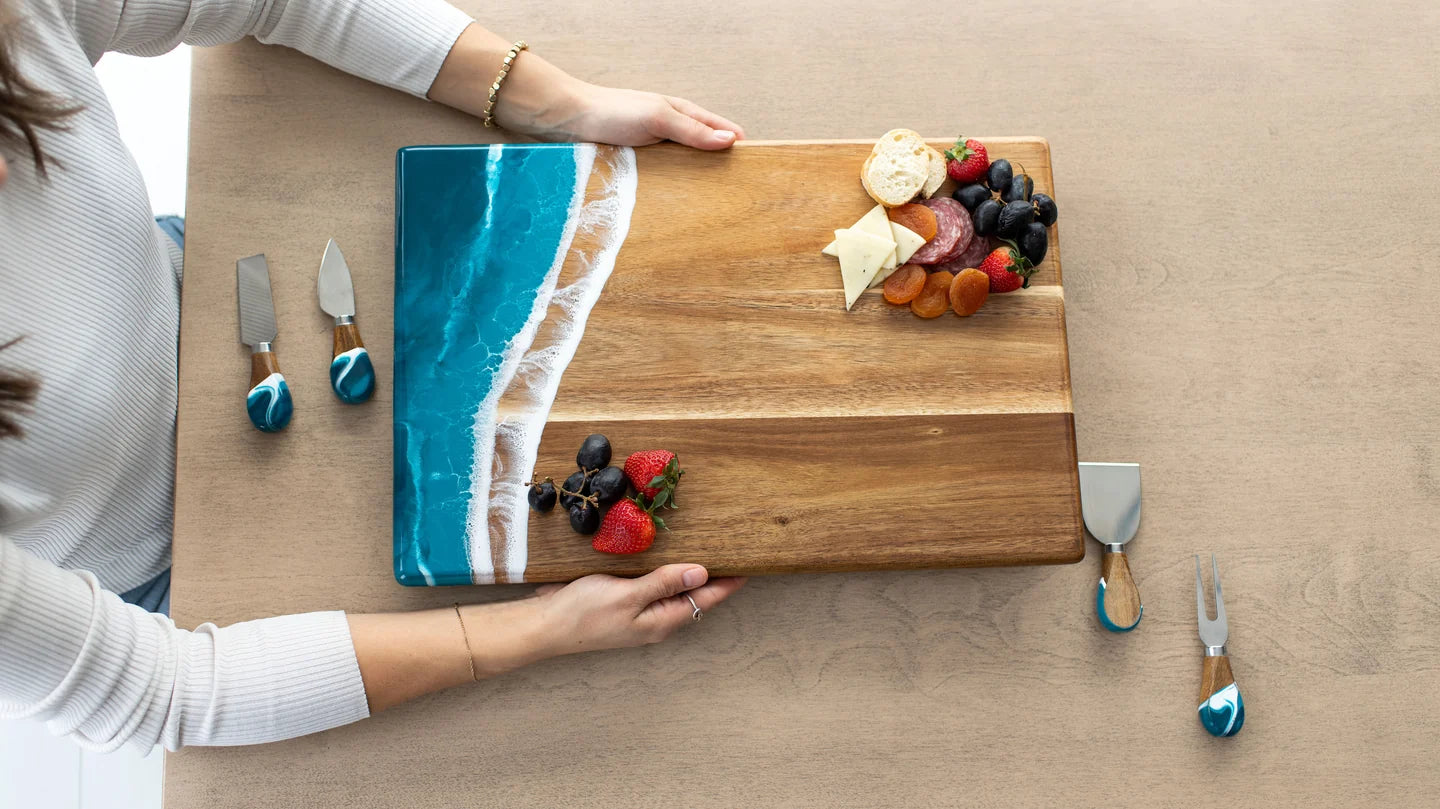 Lynn & Liana Designs Acacia Bread Board - Ocean Vibes