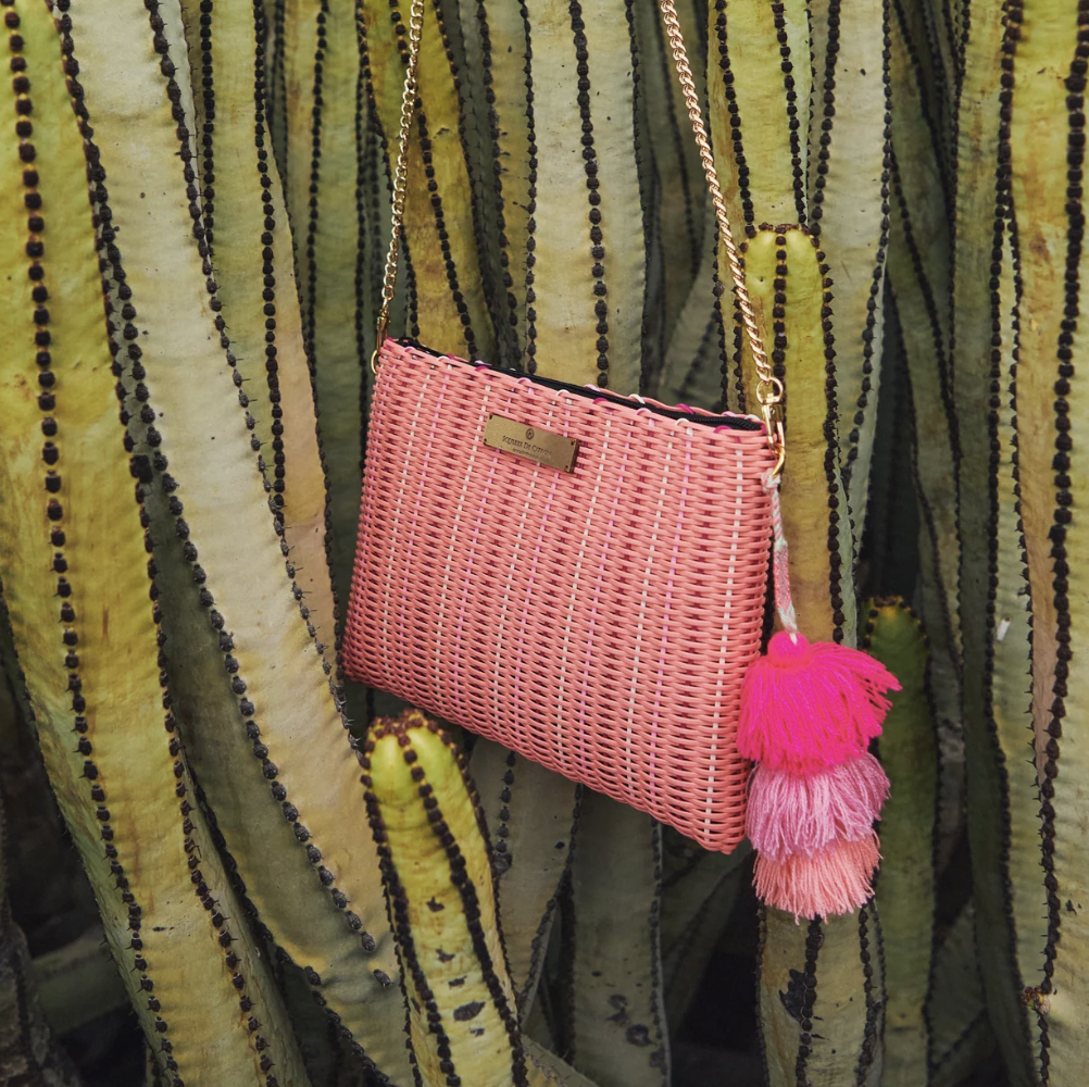 Squeeze De Citron Clutch - Pink Cay