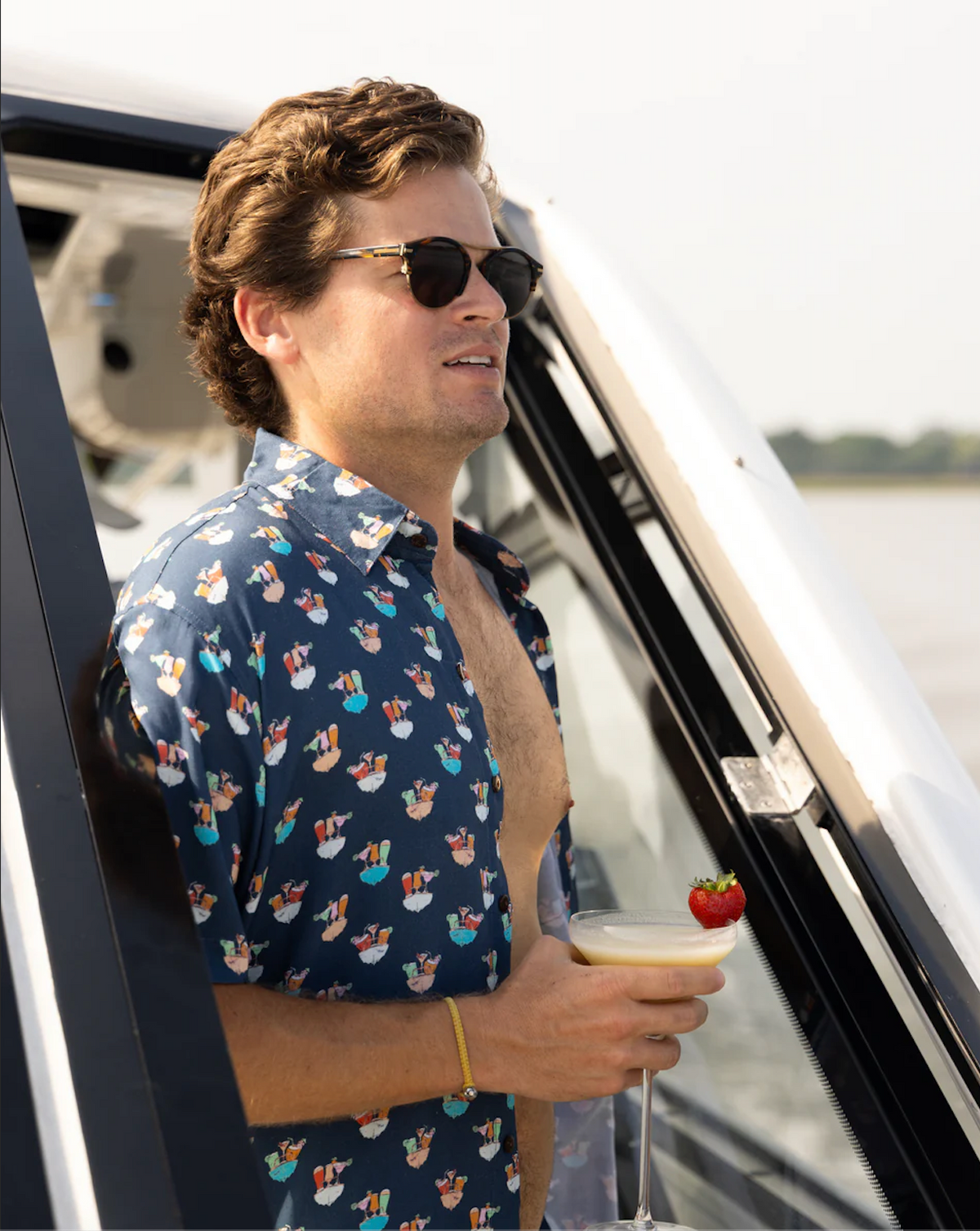 Kenny Flowers Short Sleeve Shirt - Margaritaville: Boat Drinks