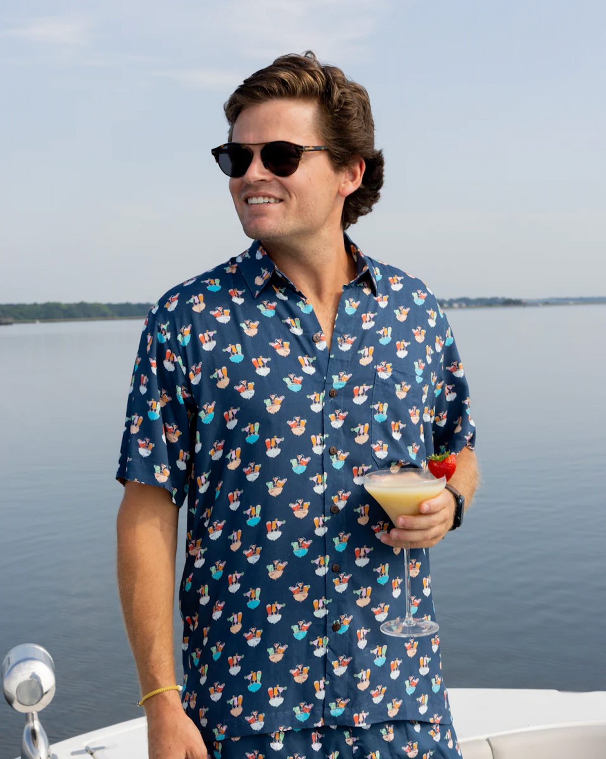 Kenny Flowers Short Sleeve Shirt - Margaritaville: Boat Drinks