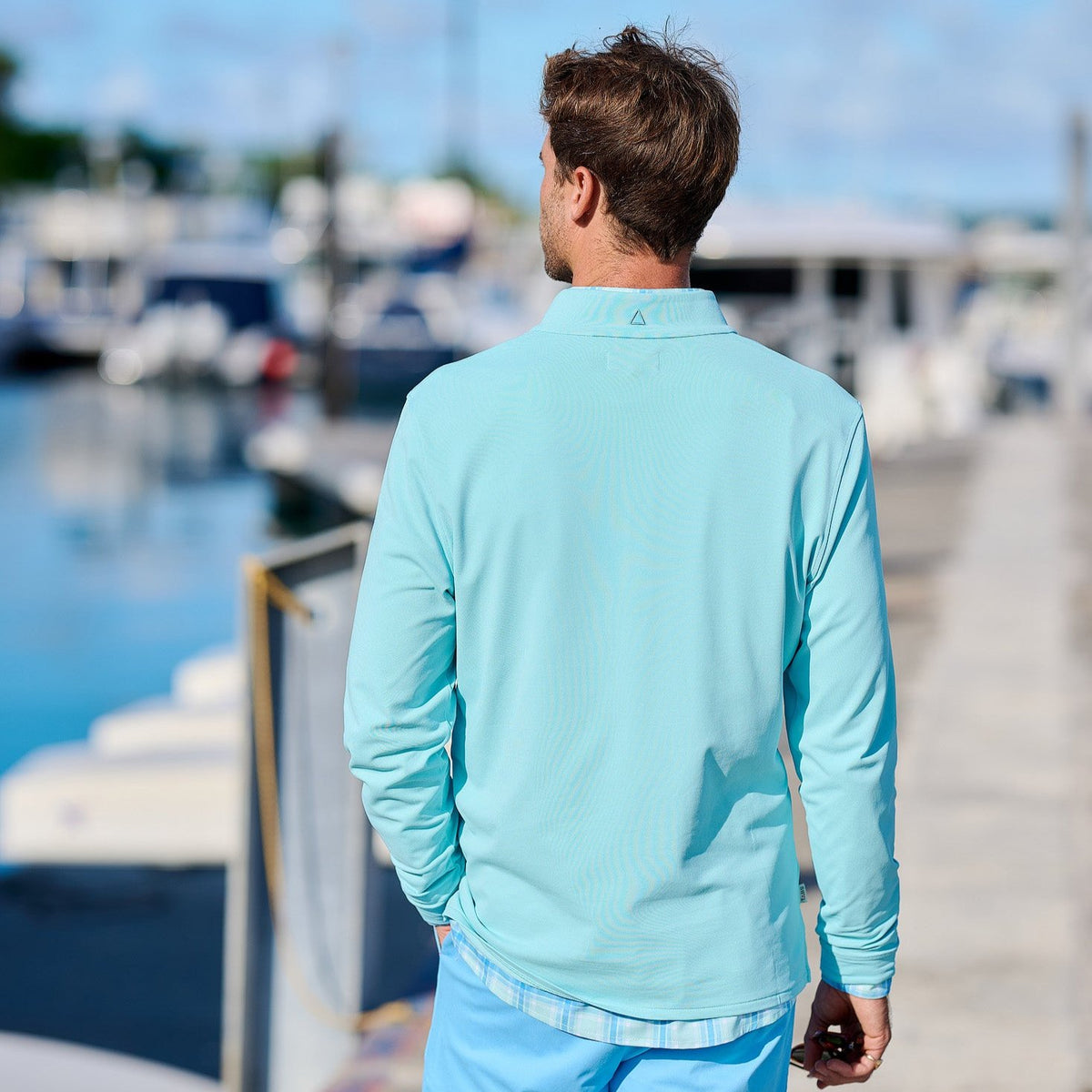 TABS_Bermuda_mens_sweater_turquoise_back