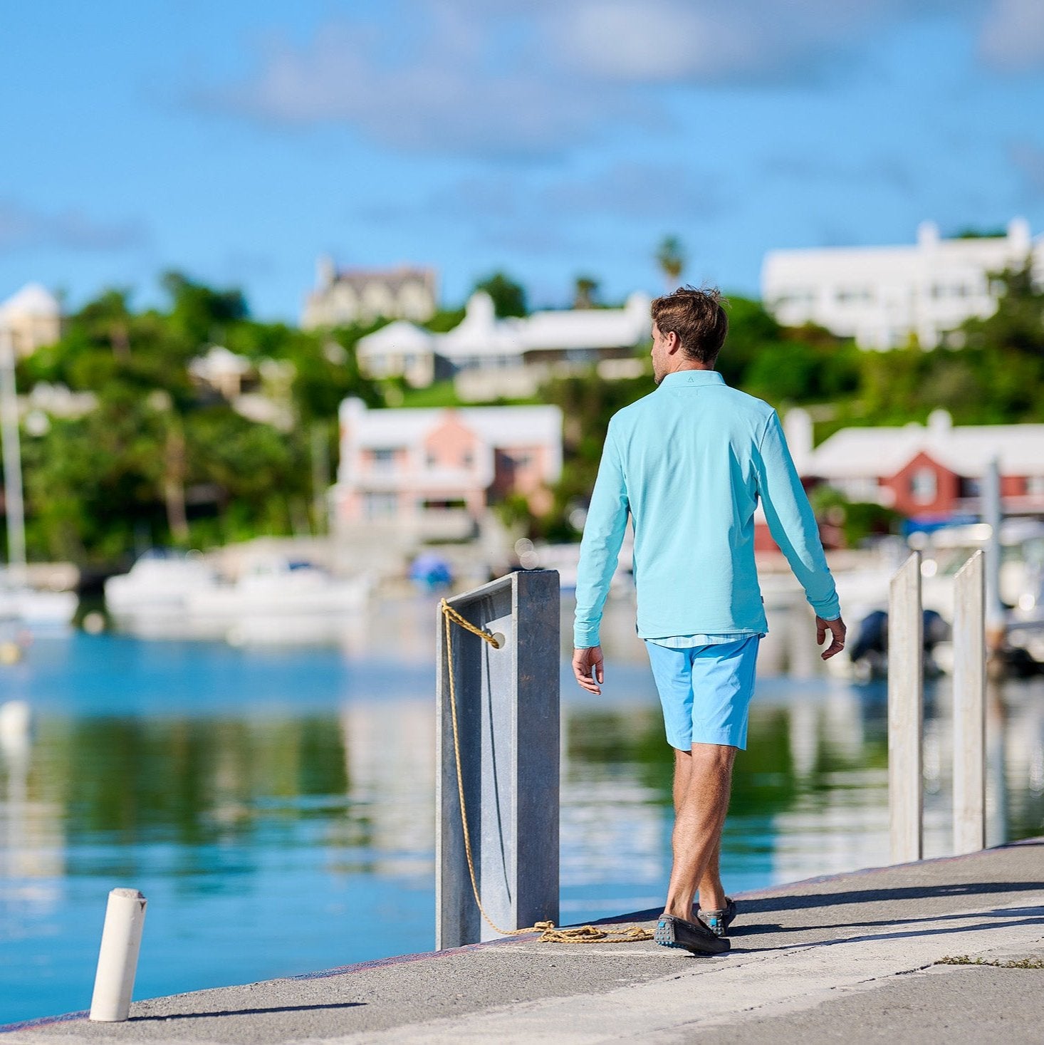 TABS_Bermuda_mens_sweater_turquoise_front