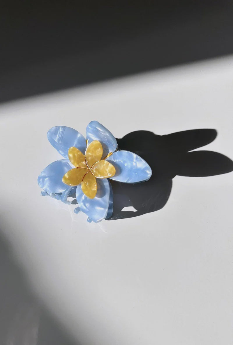 BDA Solar Eclipse Frangipani Flower Claw Clip - Blue