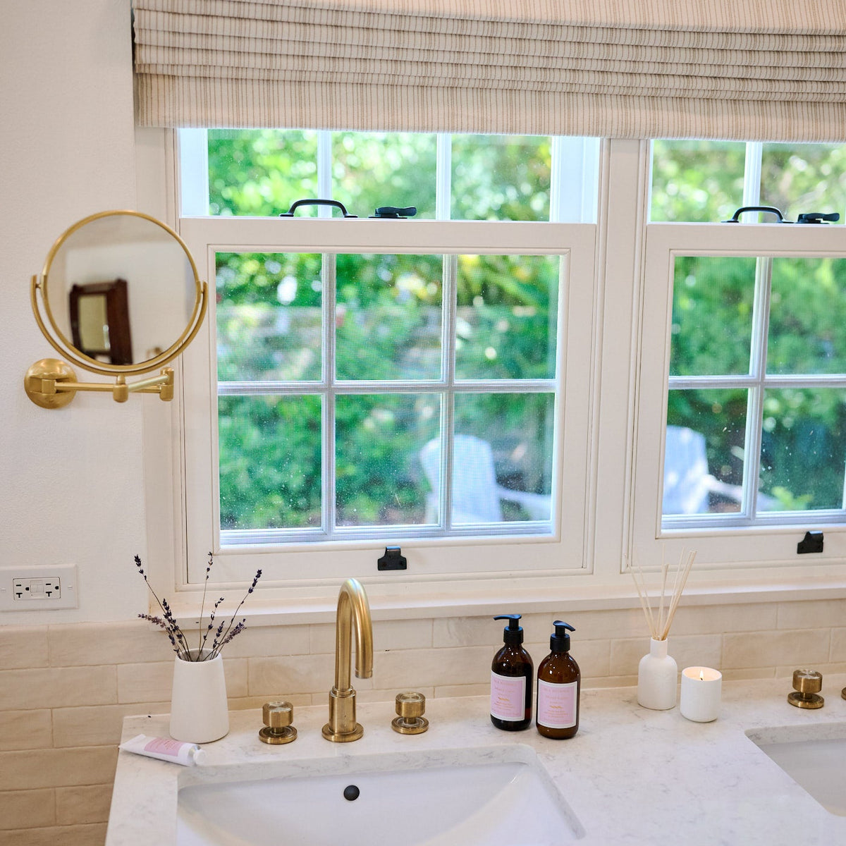 Isla Botanica Island Calm – Hand Wash & Lotion Gift Set (2 x 300ml)