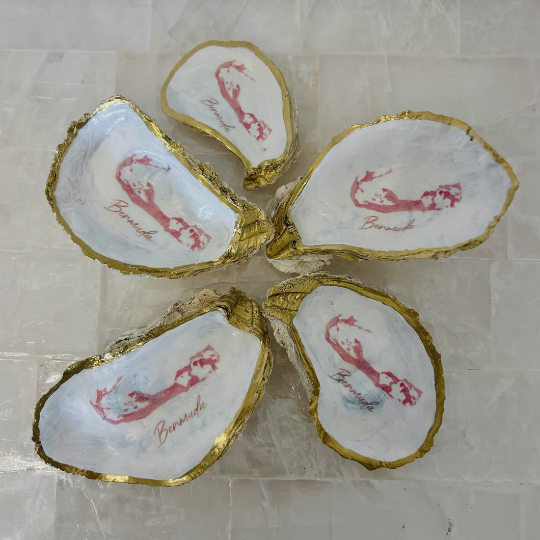 La Petite Soiree Ornament - Oyster