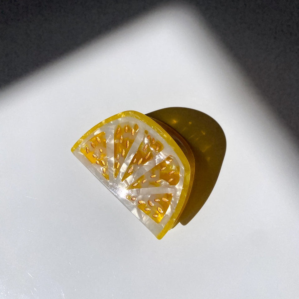 Solar Eclipse Citrus Slice Fruit Claw Hair Clip - Lemon