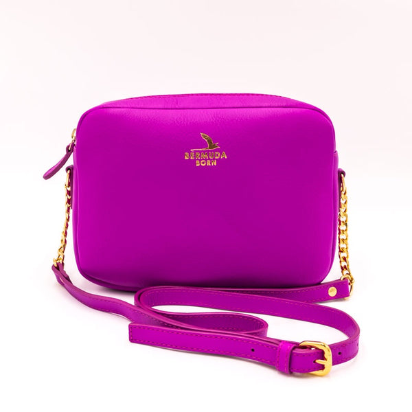 Bermuda Born Horseshoe Bay Cross Body Bag Violet w. Gold Chains